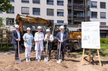 Spatenstich fr eine neue Palliativstation im Diakonissenkrankenhaus Leipzig | Symbolischer Spatenstich im Gelnde des Diakonissenkrankenhauses am 12. Mai 2025 Foto Kay Zimmermann