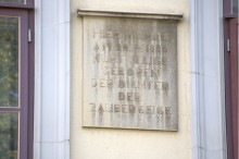 Einladung: Der Herr Kortm - ein tolerantes Buch in nationalsozialistischer Zeit? | Hier, am Lindenauer Markt 5, wurde am 29. April 1886 Kurt Kluge geboren.