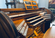 Orgelmatinee mit Bernhard Vit | Orgelspieltisch in der Philippuskirche. Foto: PHILIPPUS Leipzig